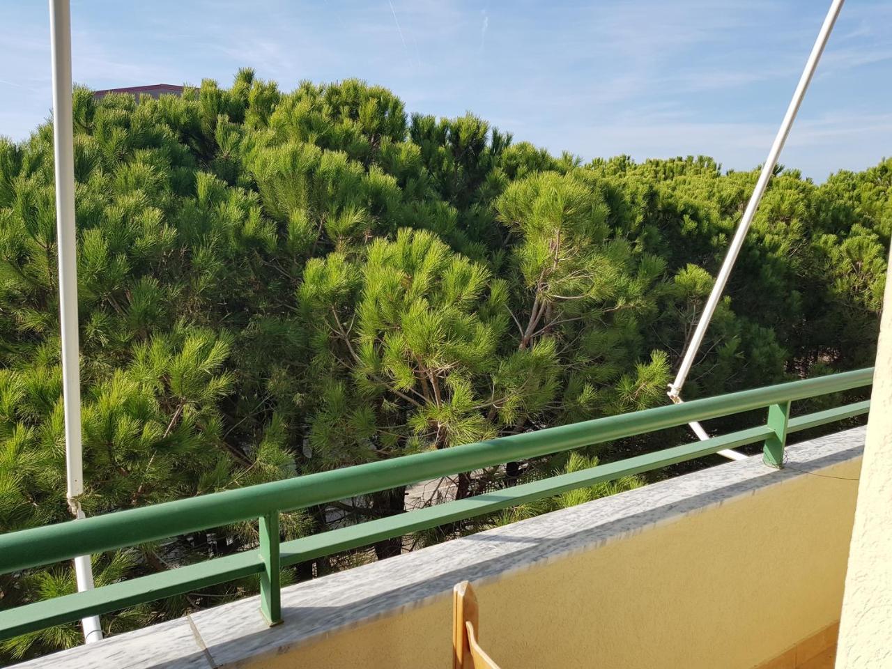 Holiday Family Apartment Голем Екстериор снимка